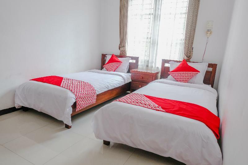 Oyo 350 D' Maktab Homestay Syariah Malang Eksteriør billede